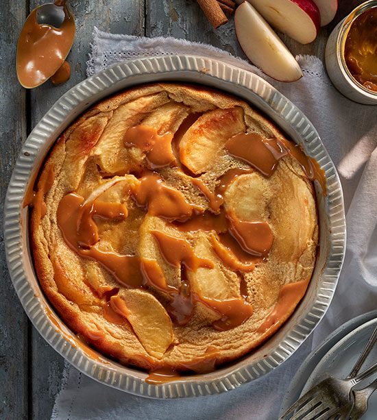 Clafoutis à la pomme et au caramel salé